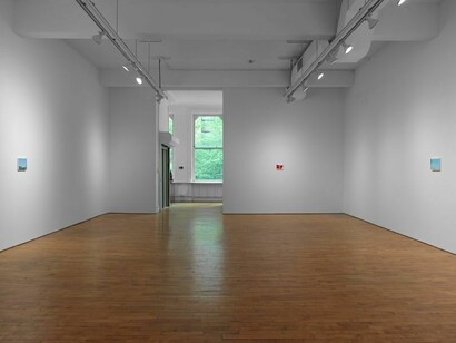Ridley Howard, Sky, exhibition view. Courtesy of Marinaro Gallery