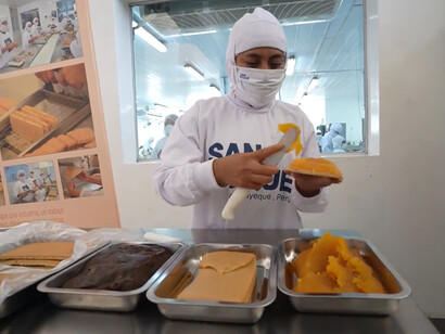 Proceso de elaboración del King Kong lambayecano. Desde 1943, la empresa San Roque ha mantenido la receta original y ha impulsado su popularidad dentro y fuera de Perú