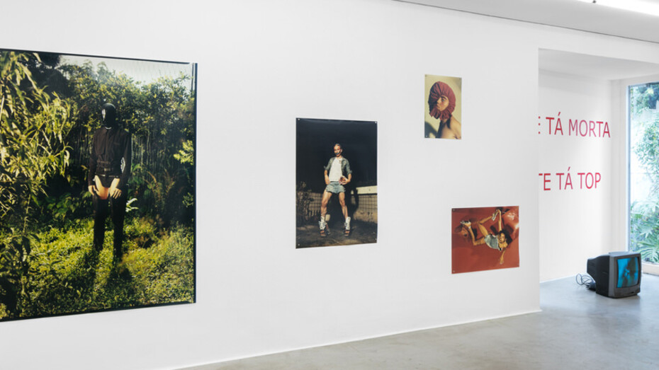 Zip'Up. Courtesy of Zipper Galeria