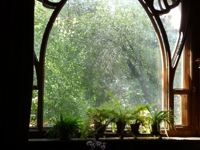 Casa Gorky, il giardino dalla vetrata (Foto: Simonetta Sandri)