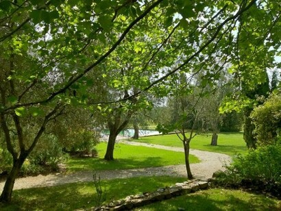A villa´s pleasant garden