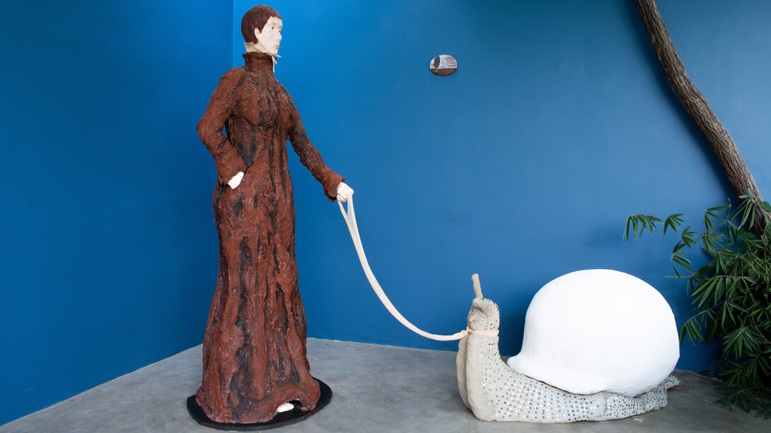 Ana López, Cara y Caracol (una historia de amor), vista de exhibición. Cortesía de Colección Amalita