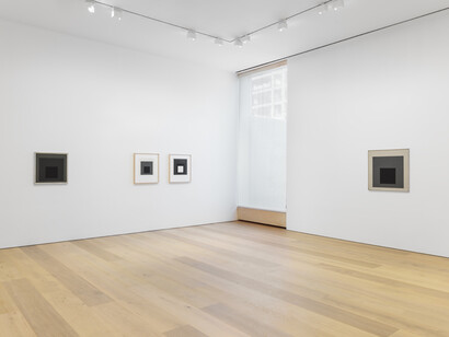 Josef Albers Grey Steps, Grey Scales, Grey Ladders, Exhibition view. Courtesy of David Zwirner