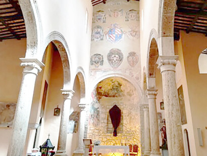 Santa Maria e San Rocco, interno
