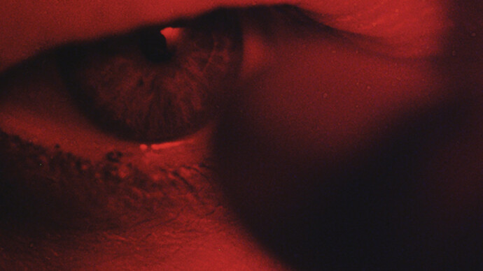 Steve McQueen
Charlotte, 2004
Film still
16mm  lm continuous projection
© Steve McQueen. Courtesy the artist, Thomas Dane Gallery and Marian Goodman Gallery