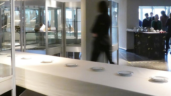 Less is Less, More is More. Courtesy of Kunstgewerbemuseum