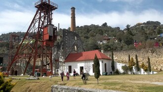 Antiguas instalaciones mineras en el estado de Hidalgo, México