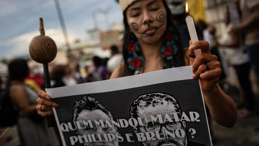 Já foram mortas mais de 50 pessoas que lutavam pelas causas indígenas e para proteger a Amazônia dos fazendeiros, madeireiros, garimpeiros e pescadores ilegais