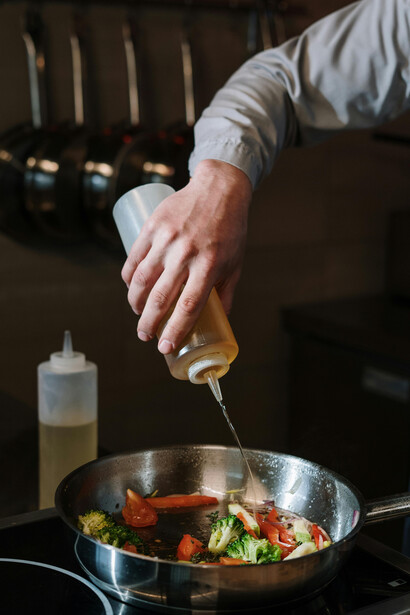 Preparo de carnes x vegetais: técnicas gastronômicas clássicas valorizam a carne, mas como preparar vegetais de maneira saborosa e nutritiva?