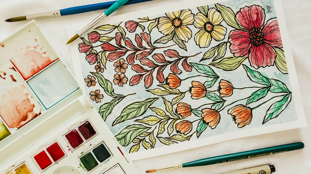 Apenas o contato da caneta com o papel pode trazer uma sensação muito interessante de relaxamento, alguns descrevem como "efeito satisfatório", afirmando que existe prazer em ver espaços em branco sendo preenchidos. De certa forma, é mais uma maneira de comprovar que existem diversos aspectos do trabalho manual que, juntos, deixem a experiência relaxante e calmante para o cérebro