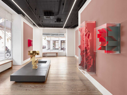 Jan Albers, ROughrOuge, exhibition view. Courtesy of Galerie Lange + Pult