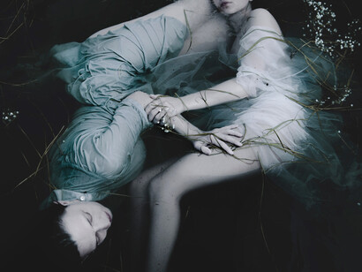 Strette strette - Foto di Mira Nedyalkova