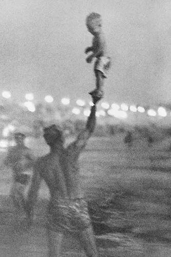 Richard Avedon, Santa Monica, California (detail), September 30, 1963, 1963 (printed 1993). Courtesy of Berggruen Gallery