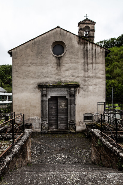 Capranica (Viterbo), Chiesa di San Rocco, prospetto principale, foto Omar Kheyraoui