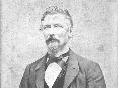Gottfried August Knoche (1813-1901), médico cirujano alemán, famoso por inventar un líquido embalsamador con el que momificó docenas de cuerpos