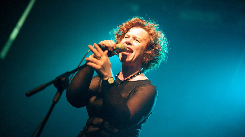 Sarah Jane Morris 