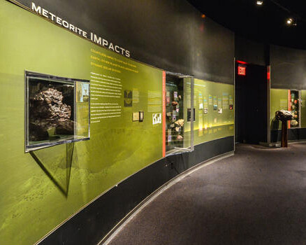 Arthur Ross Hall of Meteorites, Exhibition view. Courtesy of American Museum of Natural History