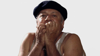 Fantozzi è sicuramente “molto italiano” come personaggio sia letterario che cinematografico