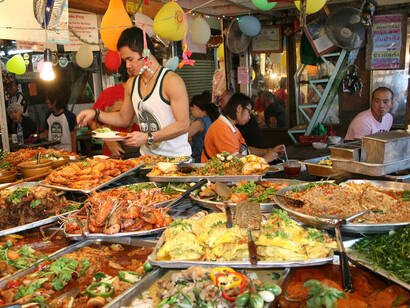 A banquet of street food! © Anne Roberts