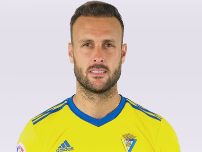 Juan Torres Ruiz, más conocido como Cala, es un futbolista español. Su equipo actual es el Cádiz C. F. de la Primera División de España