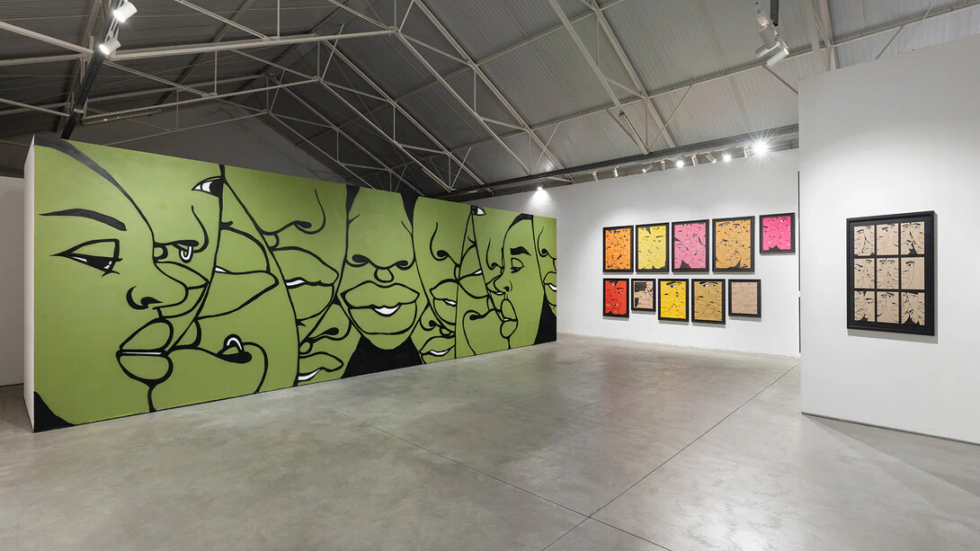 Dino D’Santiago, Portal do retorno (Portal of return), exhibition view. Courtesy of Underdogs 