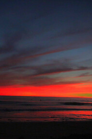 Maternità. Credete che i figli siano portati da un angelo, che la nascita sia un miracolo, che crescendo siano bambini buoni e che da grandi siano al fianco dei più deboli