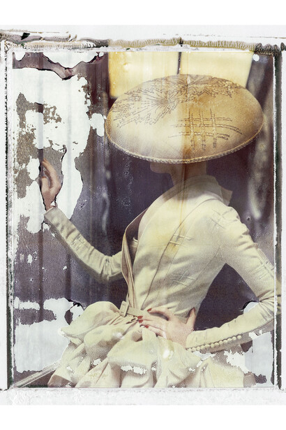 Cathleen Naundorf, La Fille en Plâtre VIII, Dior - Haute Couture Summer 2007, 2009, Chromogenic print from original polaroid, 43 x 32 inches (110 x 80 cm)