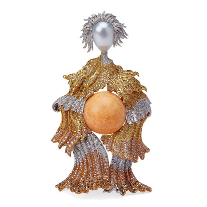 Gianmaria Buccellati, Spilla Gran Dama, con perla centrale “Melo-Melo” color arancio, vestito in oro giallo, verde, rosso, bianco e rosa inciso ed incassato con brillanti fancy, 2003 