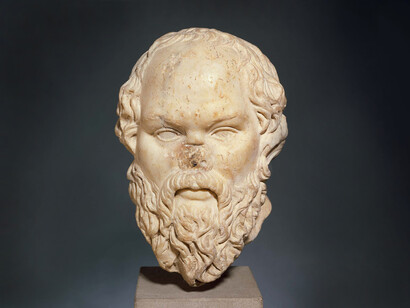 Capo ritratto di Socrate, romano, periodo imperiale, circa 170–195 d.C. Marmo dal monte Pentelikon vicino ad Atene. Fondo Frederick Brown