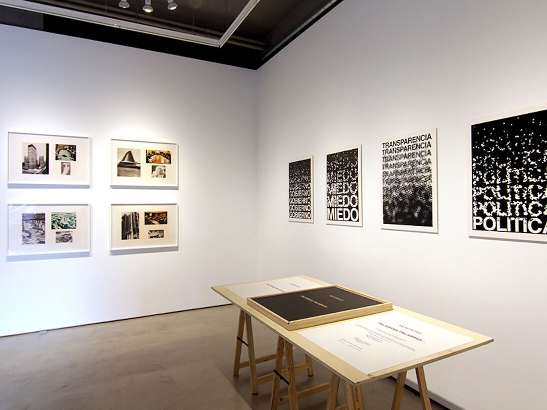 Antoni Muntadas, Exhibition view. Courtesy of The Moisés Pérez de Albéniz gallery