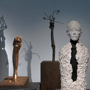 Aron Demetz. Courtesy of Doris Ghetta