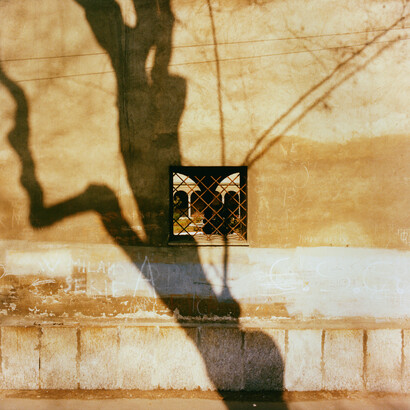 Giovanni Chiaramonte, Milano, 1982. Courtesy of Viasaterna