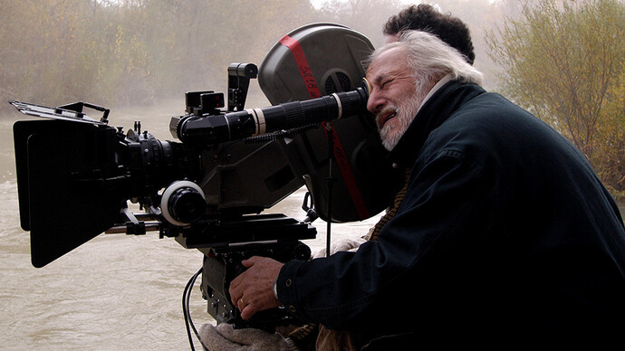 Adolfo Aristarain dejó una de las filmografías más influyentes del cine argentino, marcada por el compromiso artístico y la profundidad de sus historias