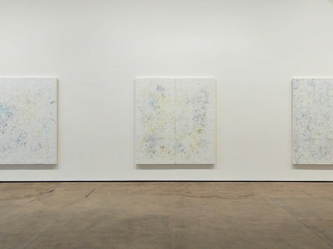 Hugo McCloud, Veiled, Exhbition view. Courtesy of Sean Kelly Gallery