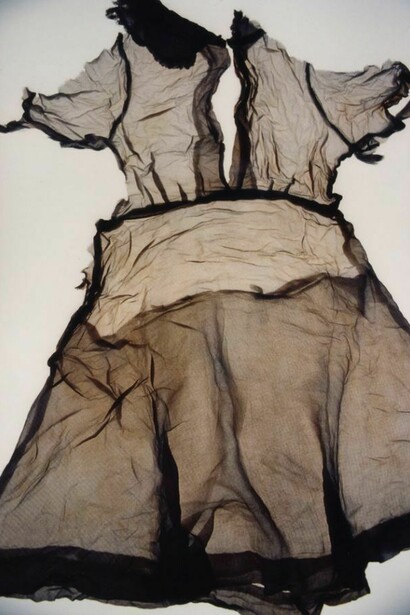 ひろしま Hiroshima #9, 2007, © Miyako Ishiuchi, courtesy of Michael Hoppen Contemporary, London / Third Gallery Aya, Osaka