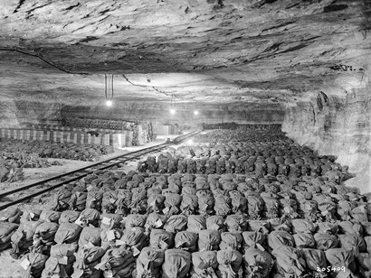 Historisches Bild des Bunkers Kaiseroda, in dem wurde die gigantischen Schatz von Merkers versteckt