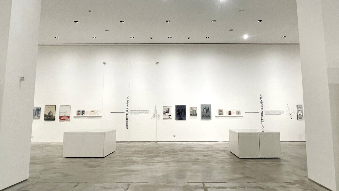 Unbound architecture . Scomposizioni dell'architettura, pagine, progetti, strutture, utopie, vista della mostra. Per gentile concessione del CIAC di Foligno (Centro Italiano Arte Contemporanea)