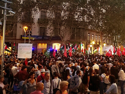 Concentración delante de la comisión europea, Paseo de Gracia, Barcelona. España