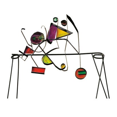 L’equilibrista, ferro battuto e lexan cm 220 x 80 x 280, 2004
