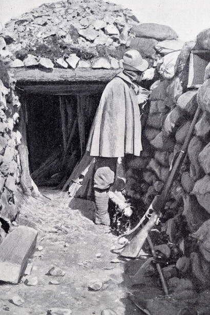 Trincea italiana sulle Alpi