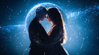 Amore. Una coppia si unisce in un abbraccio d'amore