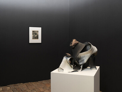 Varios artistas, Obras amigas vol.5. Incluso el Apocalipsis es fugaz, vista de exhibición. Cortesía de Quimera Galería