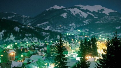 Noite do inverno em Kolašin 