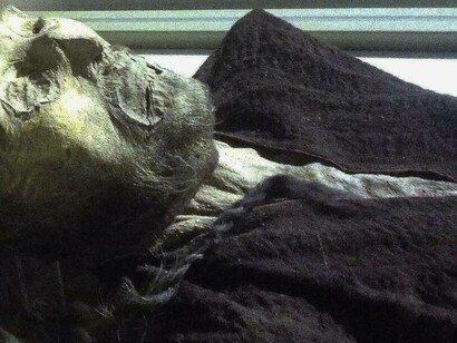 Chirchen Man body from 1000 BCE