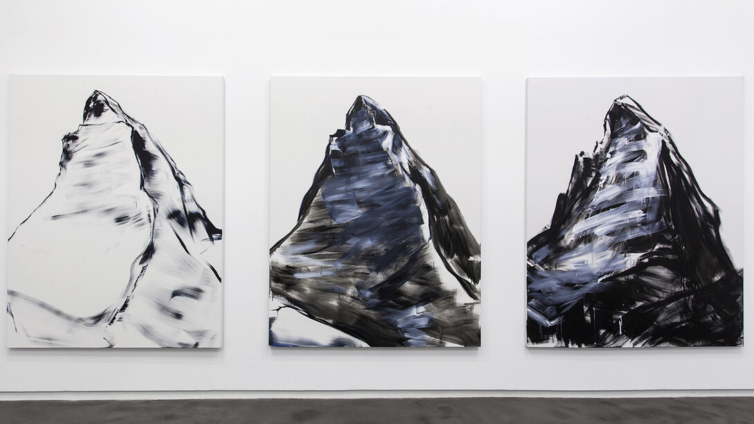 Herbert Brandl, Exhibition view. Courtesy of Heinrich Ehrhardt