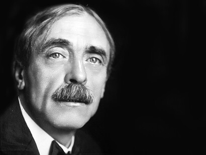 Paul Valéry, escritor, poeta, ensayista y filósofo francés