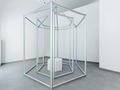 Yuko Shiraishi, Brief encounter – gazebo. Courtesy of Ani Molnár Gallery and Annely Juda Fine Art. Photo by Réka Hegyháti