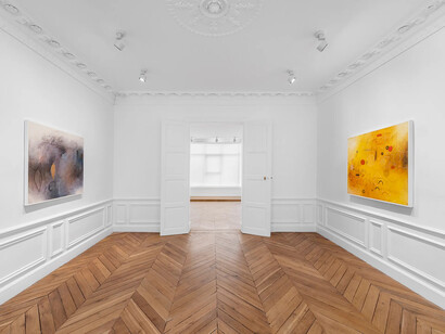 Emmi Whitehorse, vue de l'exposition. Avec l'aimable autorisation de White Cube