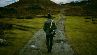 Los sueños, metas e ideales funcionan como canales para conducir la energía que mueve las acciones humanas