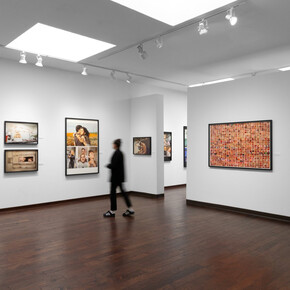 Lauren Greenfield, Social studies, exhibition view. Courtesy of Fahey/Klein Gallery 